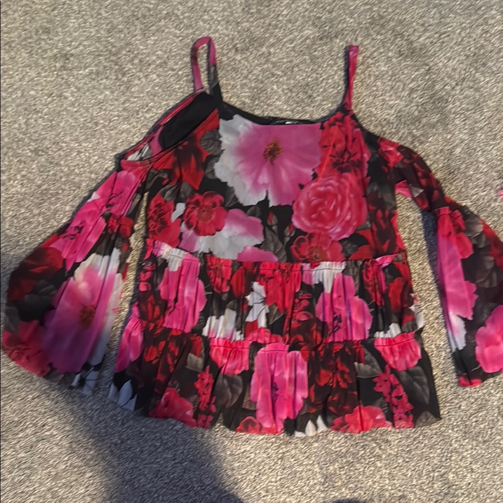 Floral Cold Shoulder Top